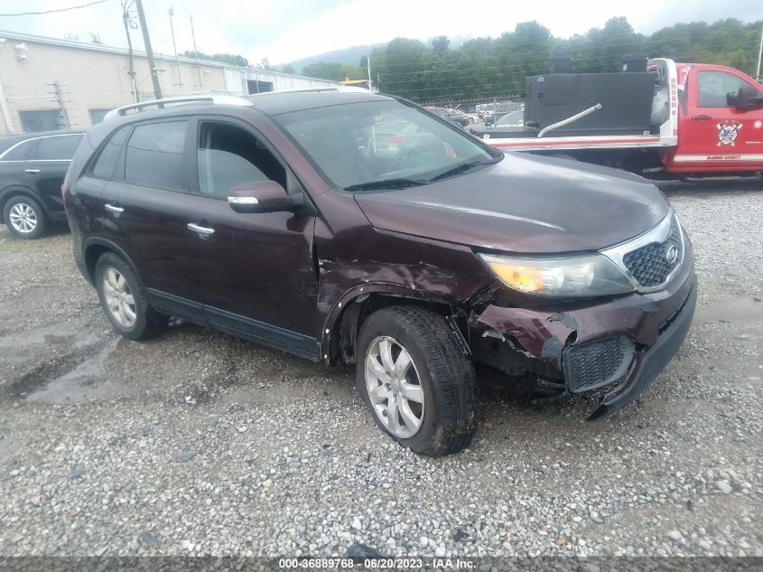 2013 KIA SORENTO LX - 5XYKT4A21DG383390