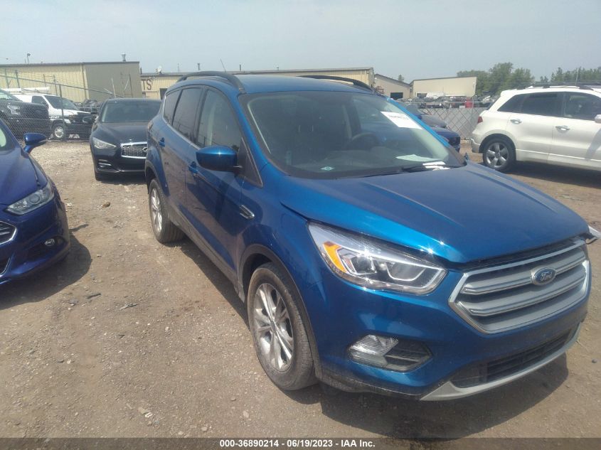 2017 FORD ESCAPE SE - 1FMCU0GD8HUA79041