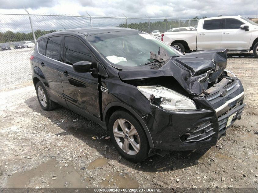 2015 FORD ESCAPE SE - 1FMCU0G79FUB11132