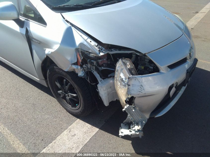 2015 TOYOTA PRIUS FOUR - JTDKN3DU3F0413757