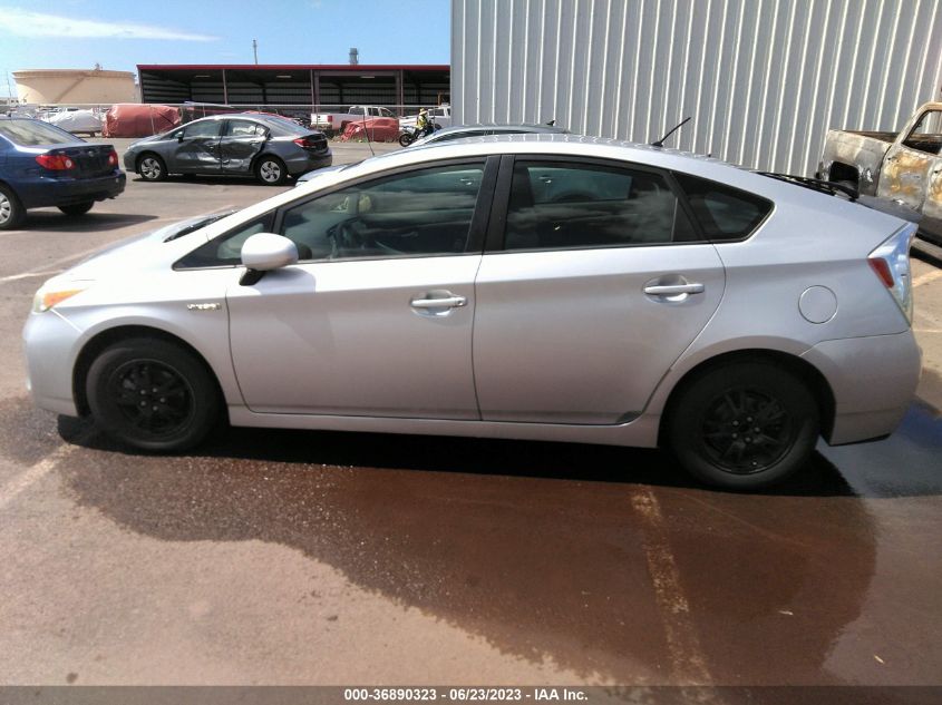 2015 TOYOTA PRIUS FOUR - JTDKN3DU3F0413757