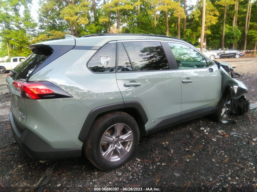 VIN 4T3RWRFV1NU077380 2022 TOYOTA RAV4 XLE