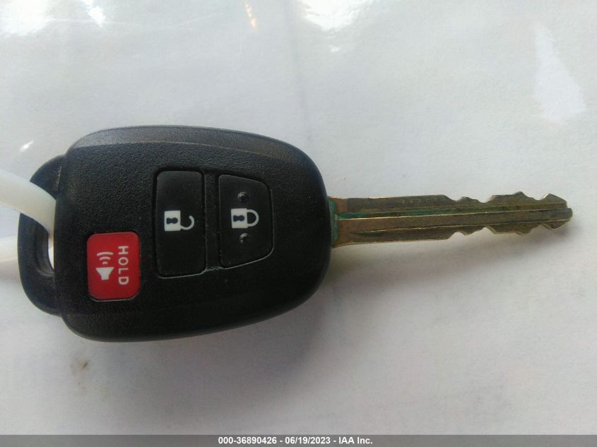 2018 TOYOTA RAV4 LE - JTMZFREV7JJ202392