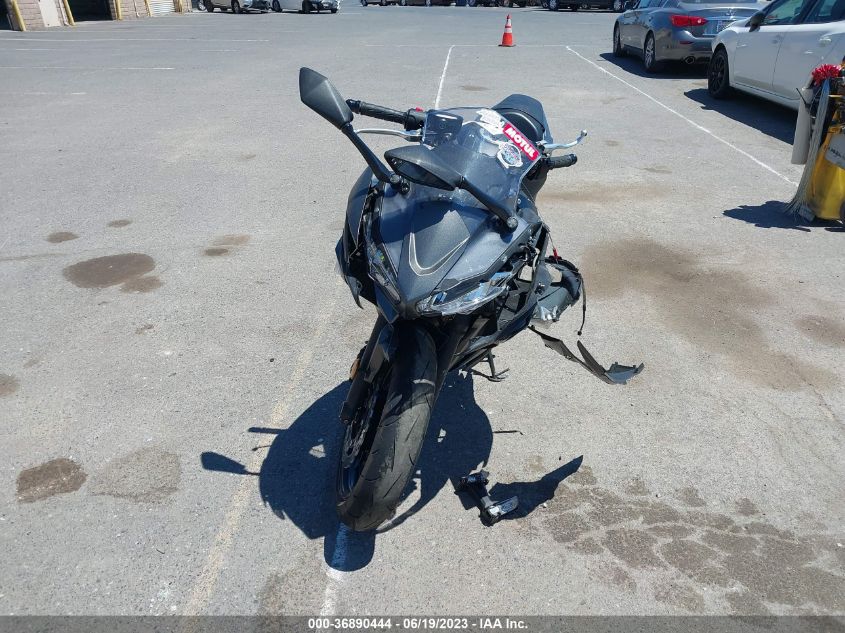 VIN ML5EXEN17NDA75999 2022 KAWASAKI EX650 N