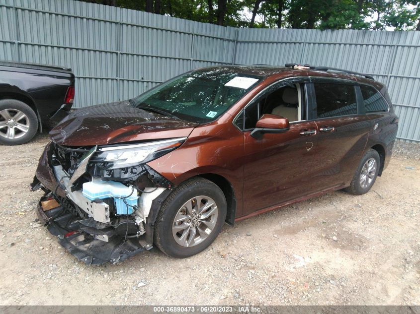 2022 TOYOTA SIENNA XLE - 5TDJSKFCXNS054809