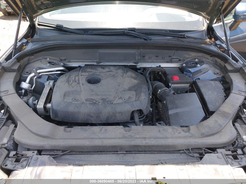 VIN LYV102RK7KB377869 2019 VOLVO XC60 MOMENTUM