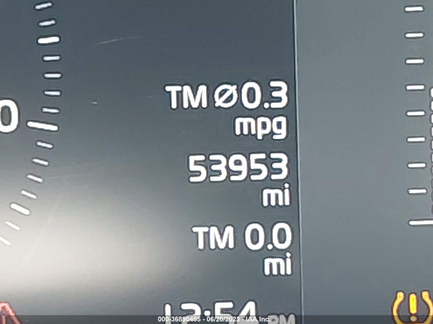 VIN LYV102RK7KB377869 2019 VOLVO XC60 MOMENTUM
