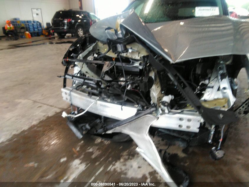 2022 TOYOTA HIGHLANDER XLE - 5TDHZRAH5NS542703