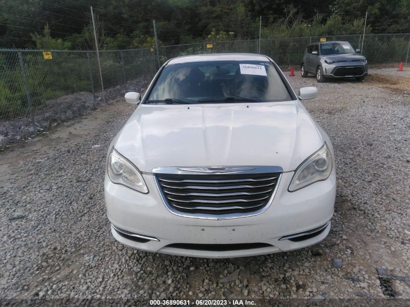 2014 CHRYSLER 200 TOURING - 1C3CCBBG2EN114445