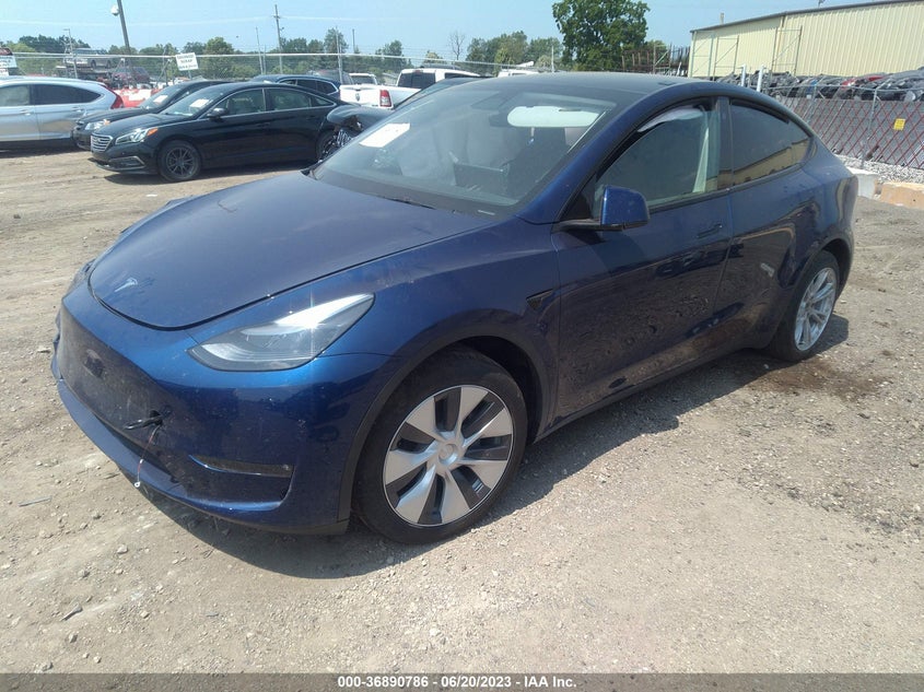 VIN 7SAYGAEE8PF763312 2023 TESLA MODEL Y