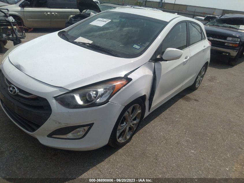 2013 HYUNDAI ELANTRA GT - KMHD35LE4DU043036