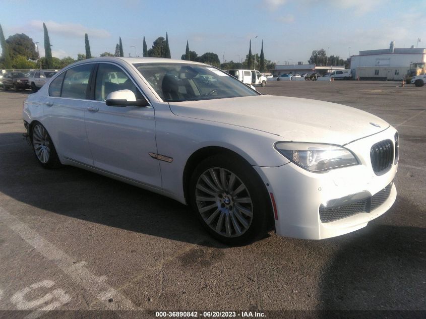 2013 BMW 7 SERIES 740I - WBAYA6C58DC994988