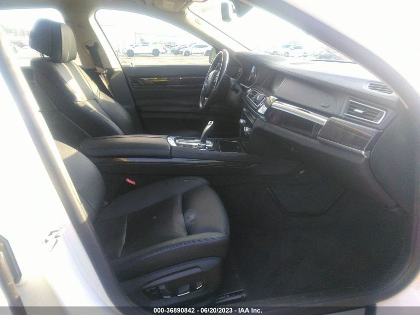 2013 BMW 7 SERIES 740I - WBAYA6C58DC994988