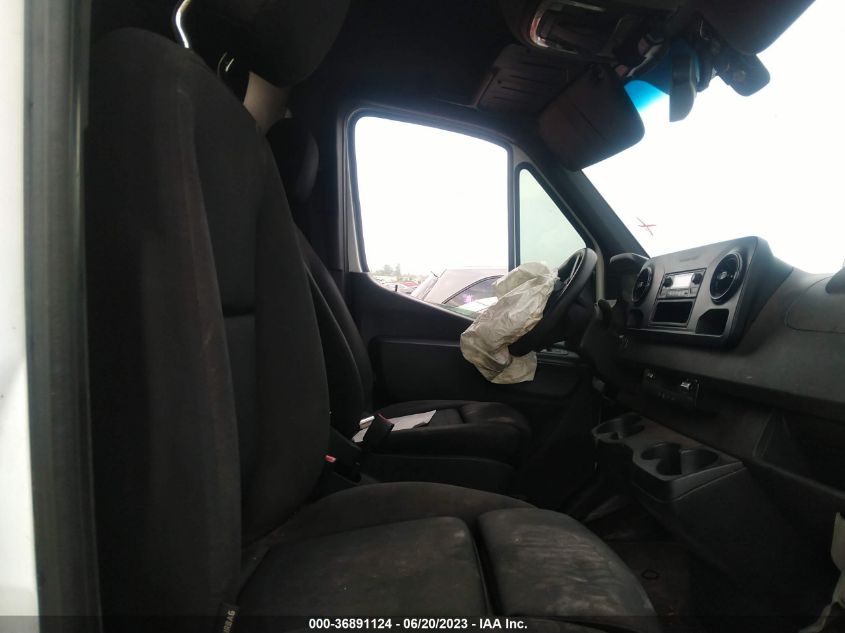 2019 MERCEDES-BENZ SPRINTER VAN WD4PF1CD4KP154910