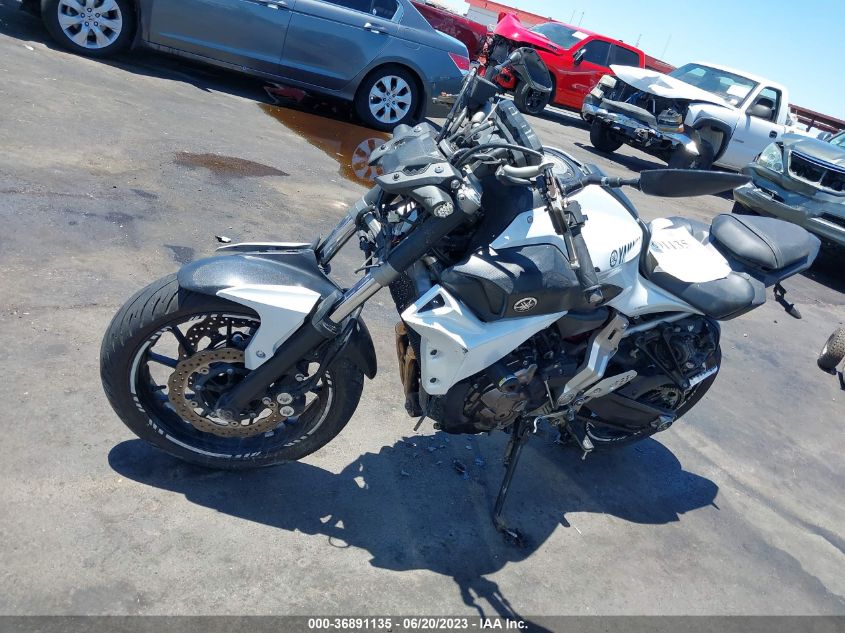 2015 YAMAHA FZ07 JYARM06E3FA003326