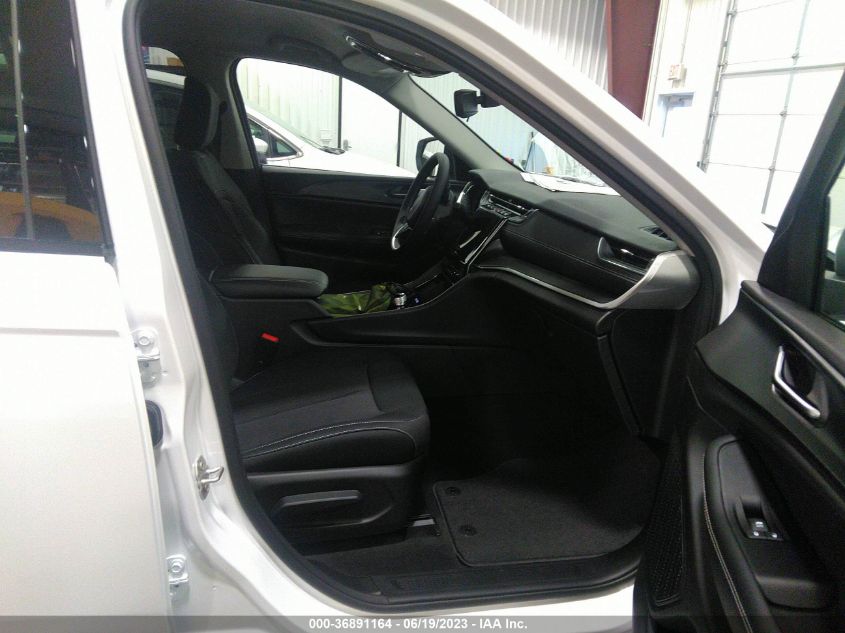 2023 JEEP GRAND CHEROKEE LAREDO - 1C4RJHAG0PC606745