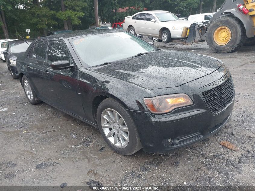2013 CHRYSLER 300 300C - 2C3CCAET1DH568924