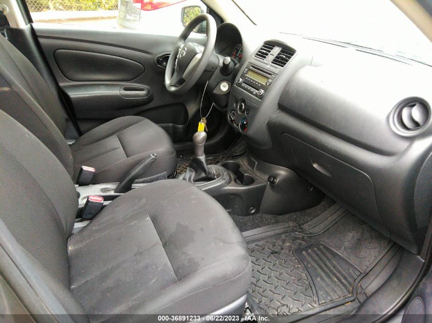 2017 NISSAN VERSA SEDAN S - 3N1CN7AP2HL901794
