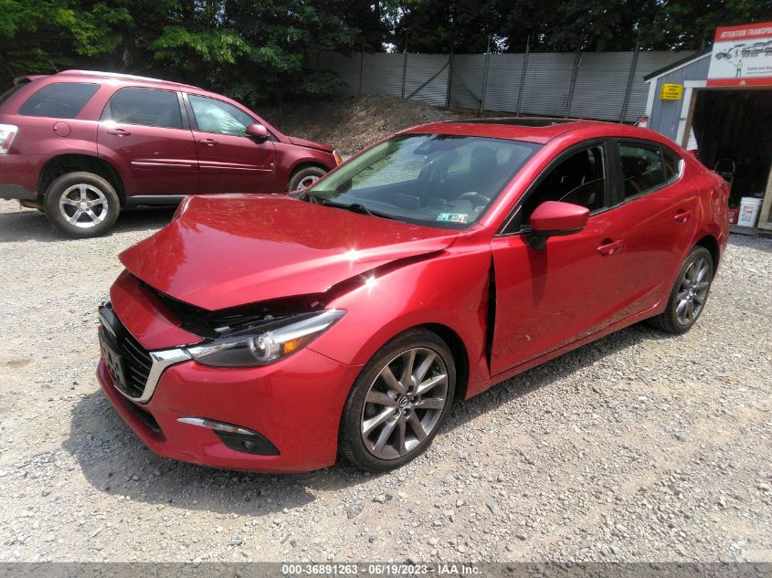 2018 MAZDA MAZDA3 4-DOOR GRAND TOURING 3MZBN1W37JM206624