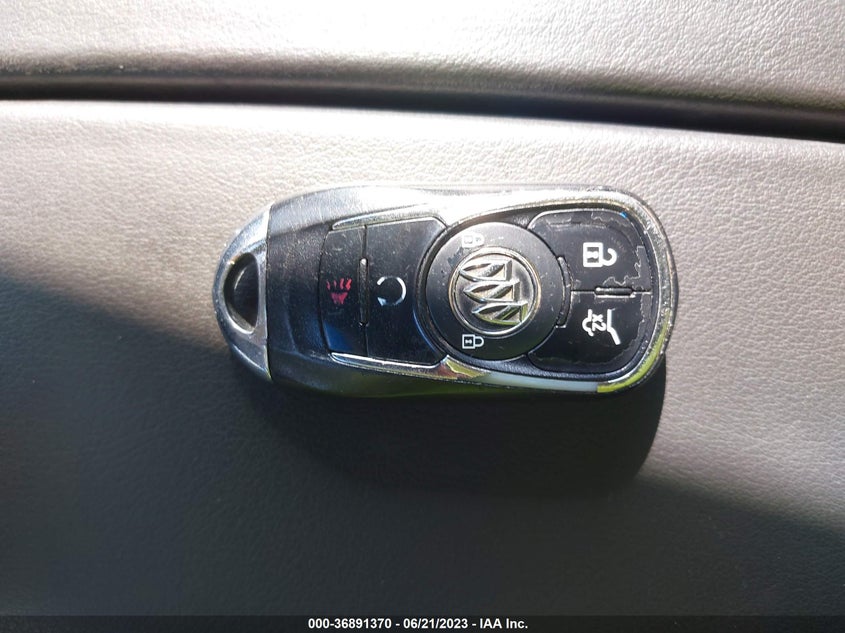 VIN LRBFXBSA0HD223987 2017 BUICK ENVISION ESSENCE