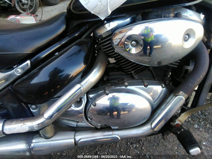 2003 SUZUKI VL800 JS1VS54A132102250