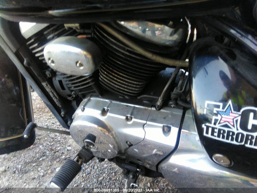 2003 SUZUKI VL800 JS1VS54A132102250