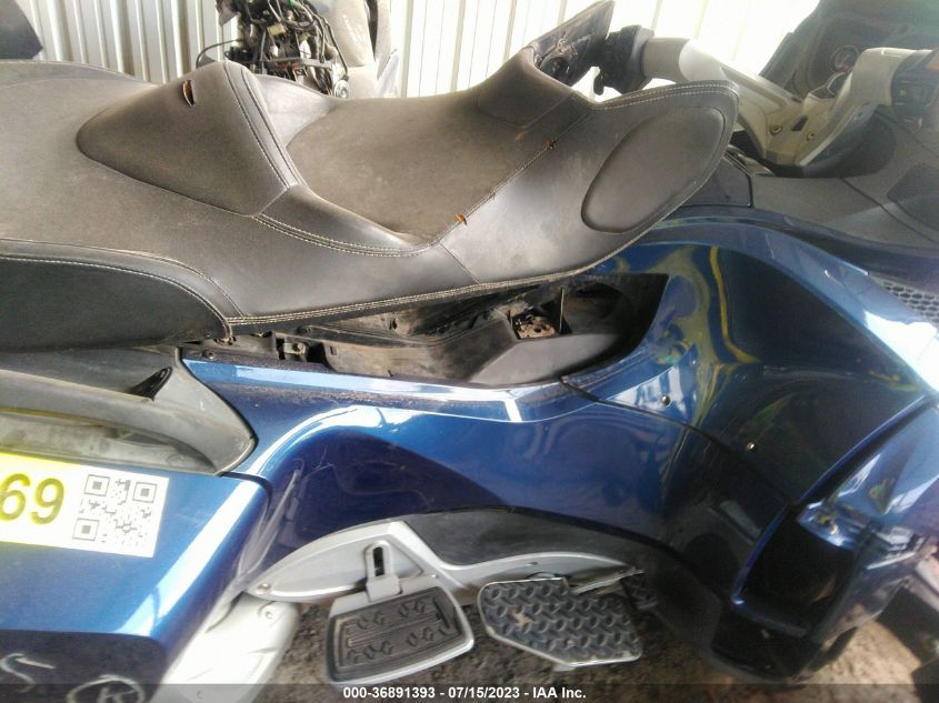 2010 CAN-AM SPYDER ROADSTER RT 2BXJBKC18AV002107
