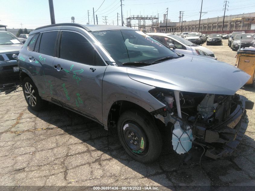 2022 TOYOTA COROLLA CROSS XLE - 7MUDAABG9NV039047