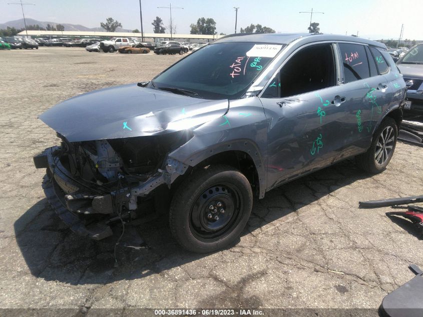 2022 TOYOTA COROLLA CROSS XLE - 7MUDAABG9NV039047