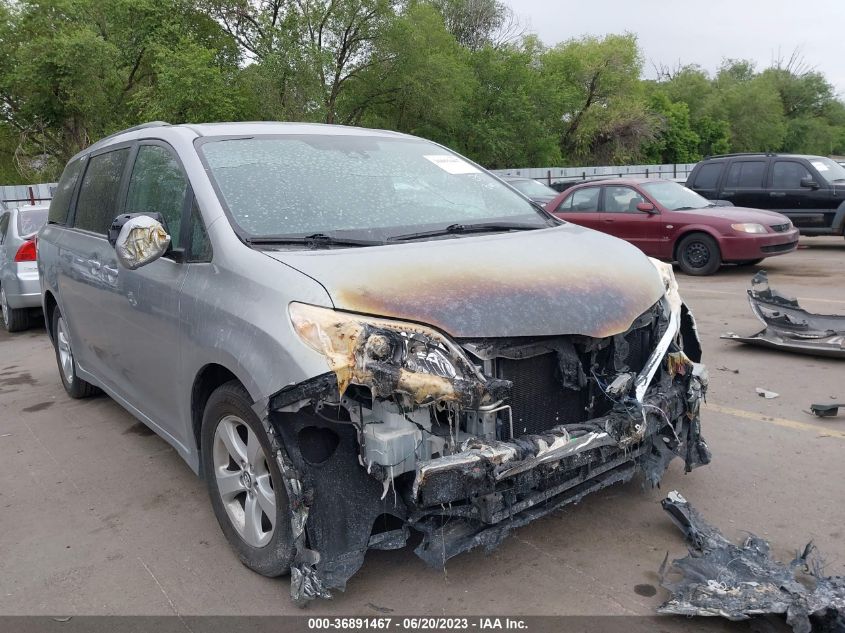 2018 TOYOTA SIENNA LE - 5TDKZ3DC9JS906702
