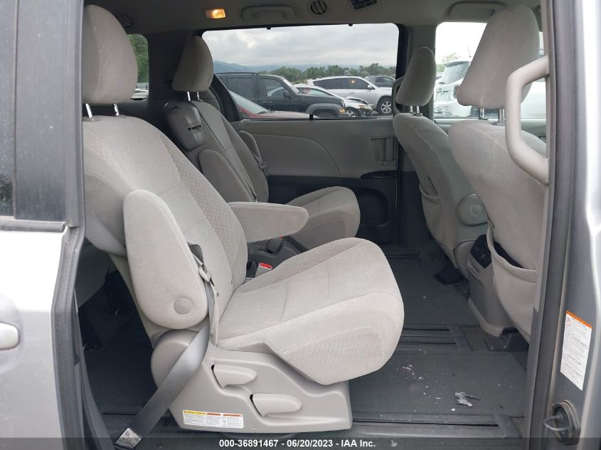 2018 TOYOTA SIENNA LE - 5TDKZ3DC9JS906702