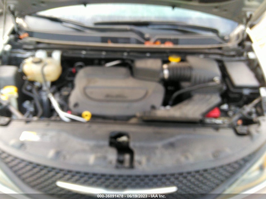 VIN 2C4RC1DGXMR566500 2021 CHRYSLER VOYAGER LXI