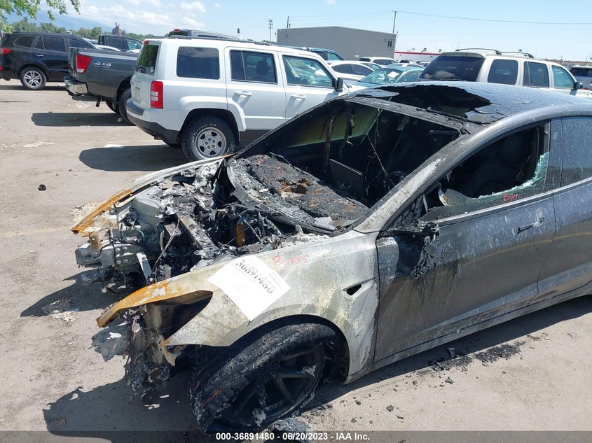 VIN 5YJ3E1EB5NF177828 2022 TESLA MODEL 3 LONG RANGE