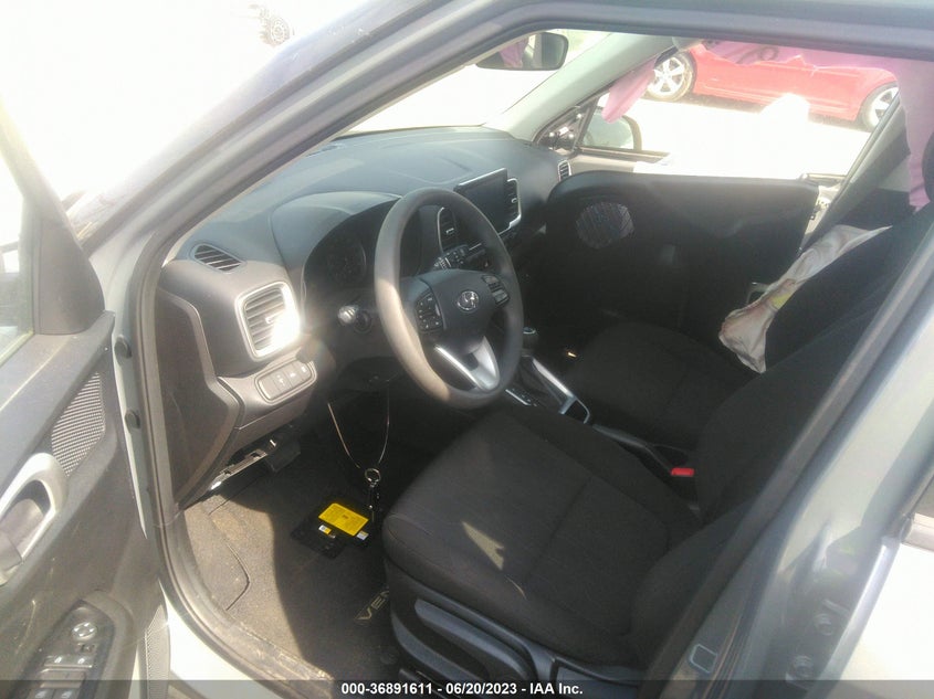 VIN KMHRB8A36LU035160 2020 HYUNDAI VENUE SE