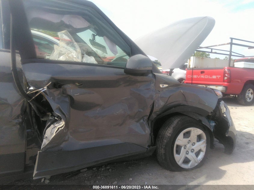 VIN KMHRB8A36LU035160 2020 HYUNDAI VENUE SE