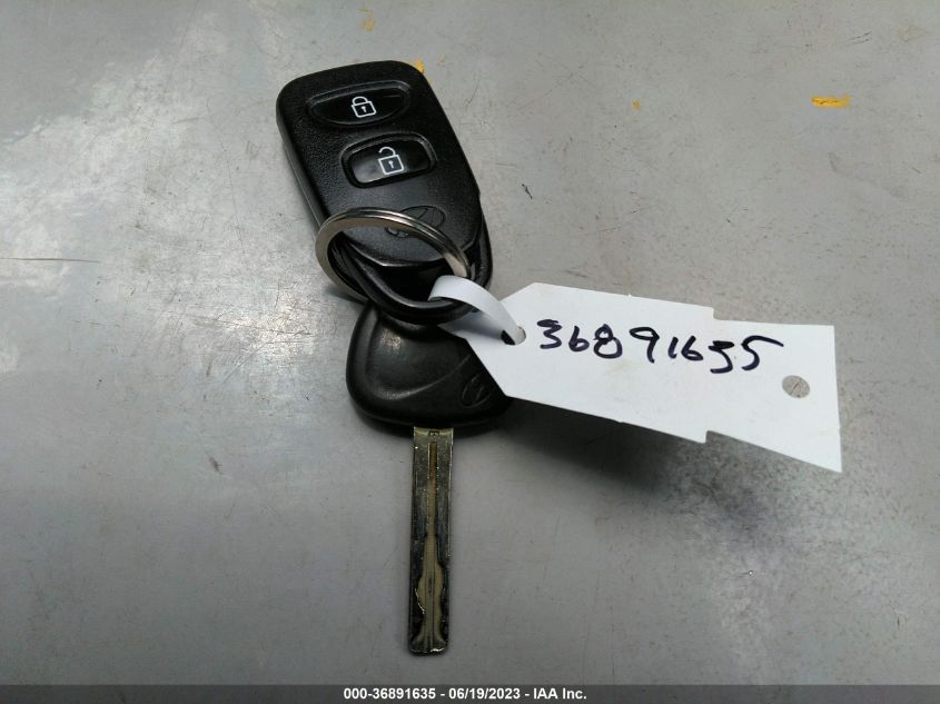 2013 HYUNDAI TUCSON GLS - KM8JU3AC4DU742107