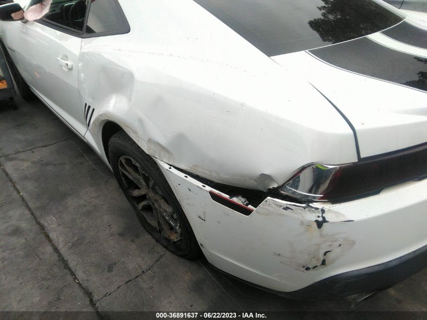 2015 CHEVROLET CAMARO LS - 2G1FB1E31F9206416