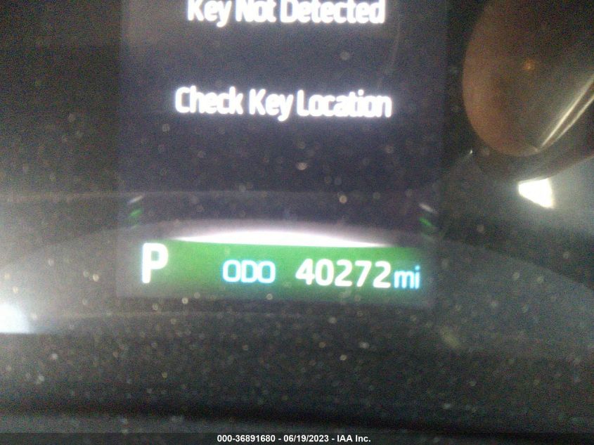 2022 TOYOTA SIENNA LE - 5TDKRKEC5NS075505