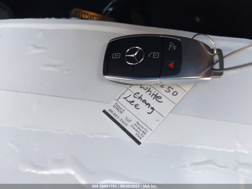 2022 MERCEDES-BENZ GLA GLA 250 - W1N4N4GB0NJ413404