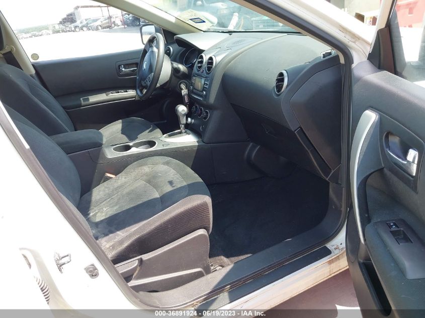 2014 NISSAN ROGUE SELECT S - JN8AS5MT8EW624654