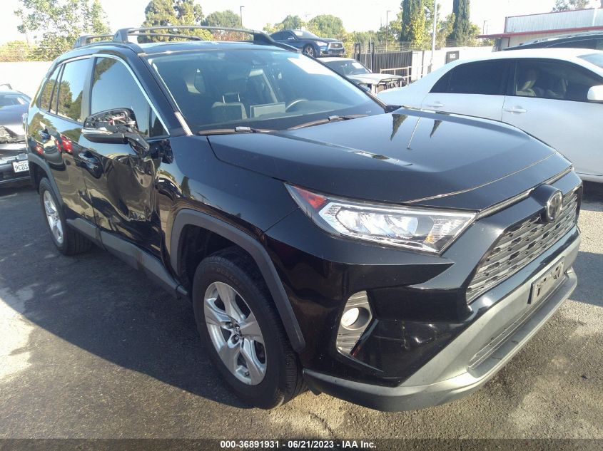 2019 TOYOTA RAV4 XLE - 2T3W1RFV7KW006715
