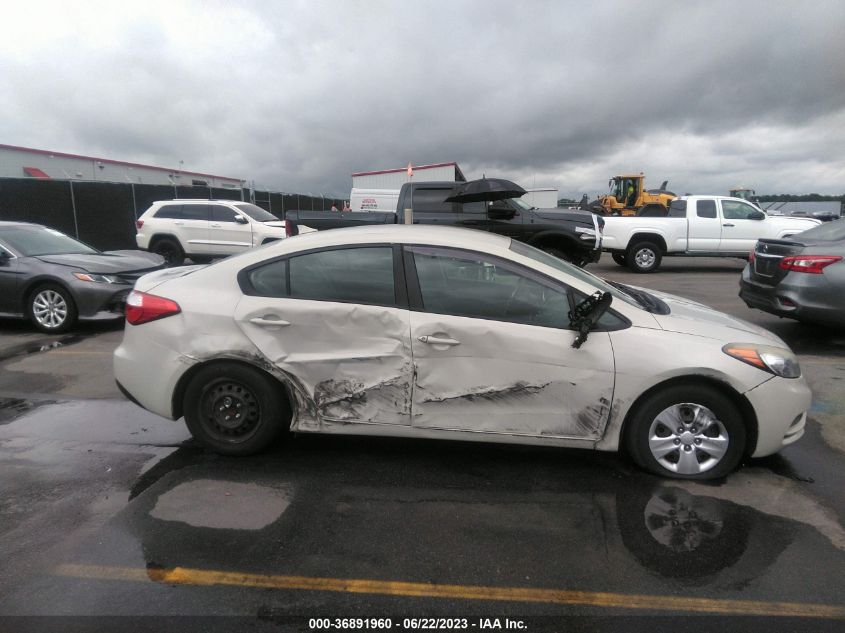 2015 KIA FORTE LX - KNAFK4A68F5335398