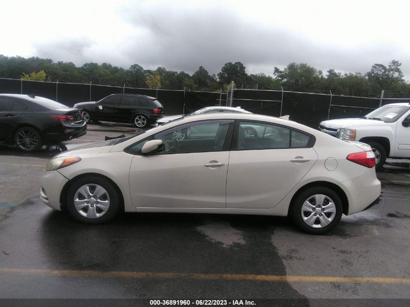 2015 KIA FORTE LX - KNAFK4A68F5335398