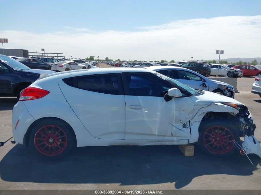 2013 HYUNDAI VELOSTER W/BLACK INT - KMHTC6AD2DU171058