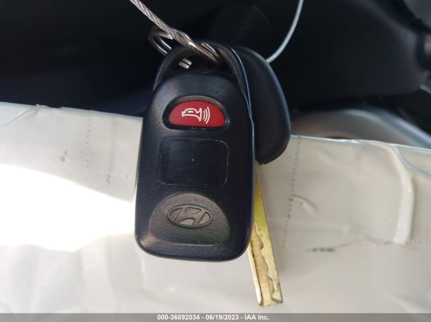 2013 HYUNDAI VELOSTER W/BLACK INT - KMHTC6AD2DU171058
