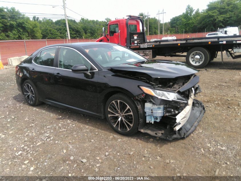 2018 TOYOTA CAMRY LE/SE/XLE/L - 4T1B11HK2JU556351