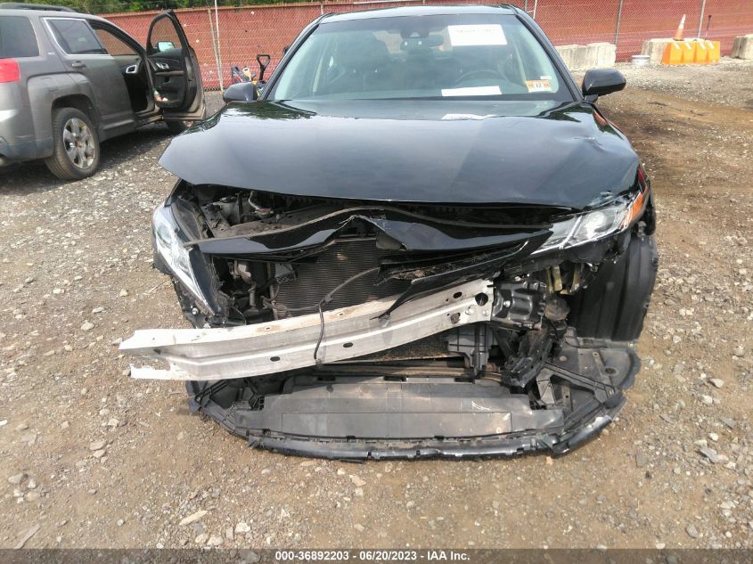 2018 TOYOTA CAMRY LE/SE/XLE/L - 4T1B11HK2JU556351