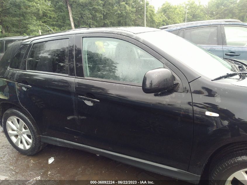2014 MITSUBISHI OUTLANDER SPORT ES - 4A4AP3AU1EE032039