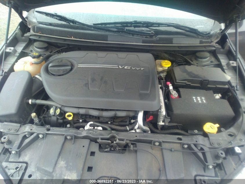 2016 CHRYSLER 200 S - 1C3CCCDG8GN174929