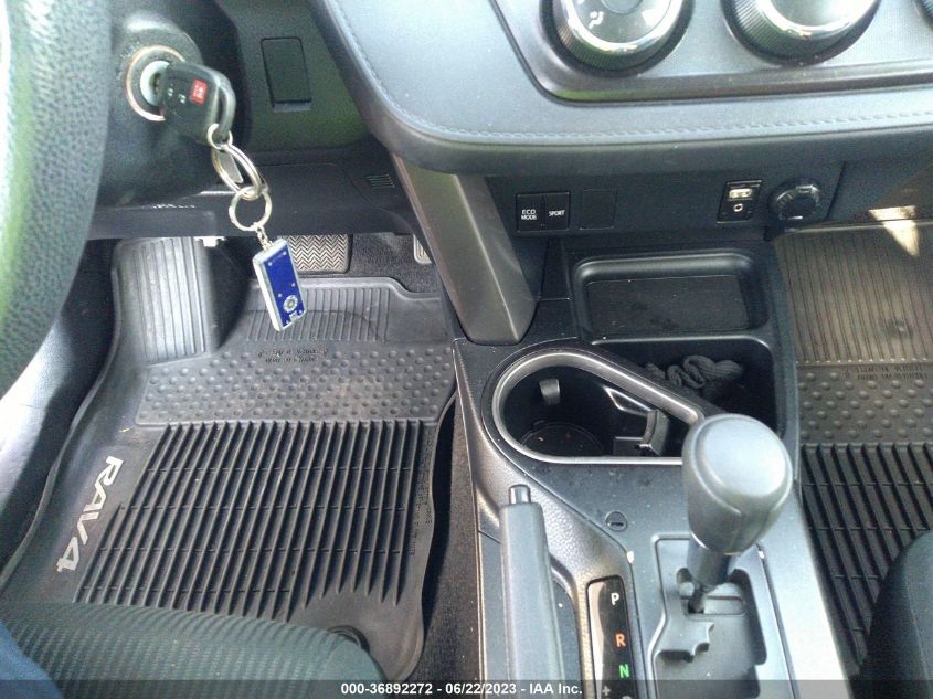 2017 TOYOTA RAV4 LE - JTMZFREV7HJ118423